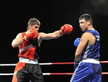 Фоторепортаж с вечерней сессии четвертьфиналов чемпионата Казахстана по боксу