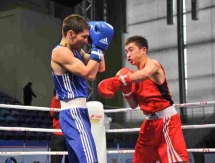 Фоторепортаж с дневной сессии полуфиналов чемпионата Казахстана по боксу