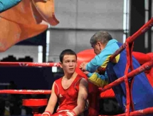 Фоторепортаж с дневной сессии полуфиналов чемпионата Казахстана по боксу