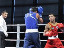 Фоторепортаж с вечерней сессии полуфиналов чемпионата Казахстана по боксу