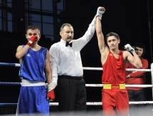 Фоторепортаж с вечерней сессии полуфиналов чемпионата Казахстана по боксу