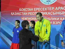 Фоторепортаж с финалов чемпионата Казахстана по боксу