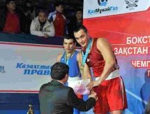 Фоторепортаж с финалов чемпионата Казахстана по боксу
