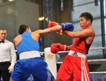 Фоторепортаж с дневной сессии четвертьфиналов чемпионата Казахстана по боксу