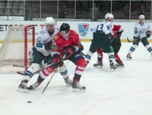 Фоторепортаж с матча КХЛ «Металлург» Нк — «Барыс» 6:8