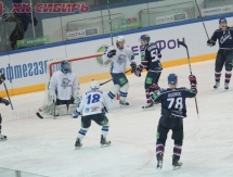 Фоторепортаж с матча КХЛ «Сибирь» — «Барыс» 3:1