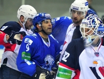 Фоторепортаж с матча КХЛ «Барыс» — «Слован» 2:4