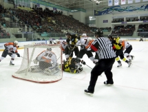 Фото с матча ВХЛ «Сарыарка» — «Спутник» 2:3