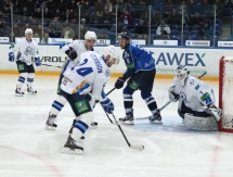 Фоторепортаж с матча КХЛ «Нефтехимик» — «Барыс» 2:1