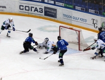 Фоторепортаж с матча КХЛ «Нефтехимик» — «Барыс» 2:1