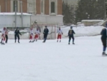 Видео с игры Первенства России по бенди «Акжайык» — «СКА-Свердловск» 5:2