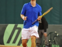 Фоторепортаж с матча Кубка Дэвиса Евгений Королев — Юрген Мельцер