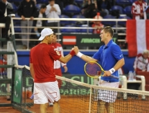 Фоторепортаж с матча Кубка Дэвиса Евгений Королев — Юрген Мельцер