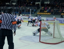 Фоторепортаж с матча ВХЛ «Казцинк-Торпедо» — «Ермак» 3:2