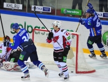 Фоторепортаж с матча КХЛ «Барыс» — «Авангард» 5:4