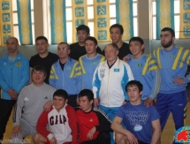 Фоторепортаж с подготовки сборной Казахстана по греко-римской борьбе к Кубку Мира