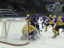 Фоторепортаж с матча ВХЛ «Казцинк-Торпедо» — «Дизель» 0:4