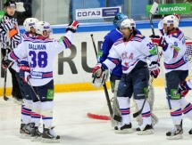 Фоторепортаж с матча КХЛ «Барыс» — СКА 5:4