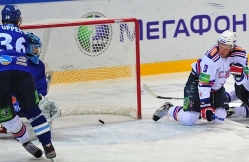 Фоторепортаж с матча КХЛ «Барыс» — СКА 5:4