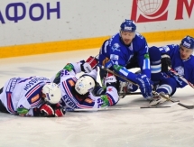 Фоторепортаж с матча КХЛ «Барыс» — СКА 5:4