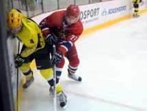 Фоторепортаж с матча ВХЛ «Ижсталь» — «Сарыарка» 0:3