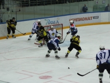 Фоторепортаж с матча ВХЛ «Сарыарка» — «Титан» 0:2
