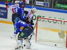 Фоторепортаж с матча КХЛ «Барыс» — «Трактор» 1:3