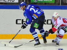 Фоторепортаж с матча КХЛ «Барыс» — «Трактор» 1:3