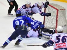 Фоторепортаж с матча МХЛ «Снежные Барсы» — «Чайка» 1:5