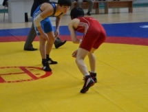 Фоторепортаж с Чемпионата Казахстана по вольной борьбе среди юниоров