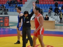 Фоторепортаж с Чемпионата Казахстана по вольной борьбе среди юниоров