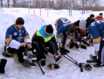 «Казцинк-Торпедо» провел матч на открытом льду