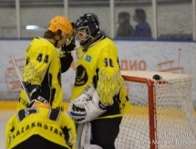Фоторепортаж с матча ВХЛ «Молот-Пркиамье» — «Сарыарка» 1:2