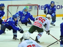 Фоторепортаж с матча МХЛ «Снежные Барсы» — «Барс» 1:4