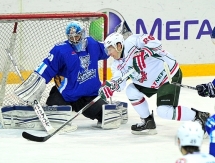 Фоторепортаж с матча МХЛ «Снежные Барсы» — «Барс» 1:4