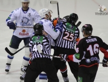 Фоторепортаж с матча КХЛ «Трактор» — «Барыс» 6:3