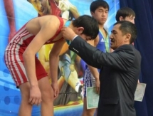 Фоторепортаж с Чемпионата Казахстана по греко-римской борьбе среди юниоров