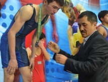 Фоторепортаж с Чемпионата Казахстана по греко-римской борьбе среди юниоров