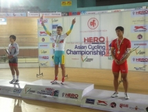 Казахстанские велогонщики занимают призовые места на Чемпионате Азии