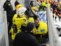 Фоторепортаж с матча плей-офф ВХЛ «Молот-Пркиамье» — «Сарыарка» 6:1