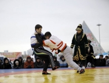 Батыры Астаны показали свою силу в қазақша күрес