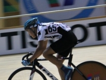 Столичные велогонщики участвуют в чемпионате Азии