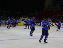 Подготовка команд к матчу между сборными Казахстана и Италии