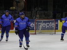 Подготовка команд к матчу между сборными Казахстана и Италии