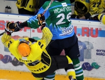 Фоторепортаж с матча финала ВХЛ «Торос» — «Сарыарка» 2:0