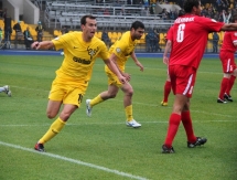 Фоторепортаж с матча Премьер-Лиги «Кайрат» — «Восток» 2:0