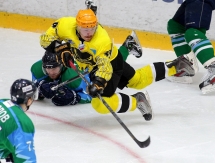 Фоторепортаж с матча финала ВХЛ «Торос» — «Сарыарка» 2:3