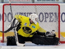 Фоторепортаж с матча финала ВХЛ «Торос» — «Сарыарка» 2:3