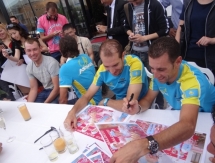 Велокоманда «Астана» встретилась с болельщиками