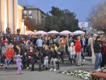 Карагандинцы болели за «Шахтер» в центре города